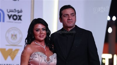 أبرزهم رانيا يوسف وزوجها، كابلز تألقوا على ريد كاربت القاهرة السينمائي (صور) 