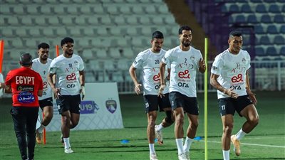 منتخب مصر يواصل تدريباته استعدادا لمواجهة أوزبكستان (صور)