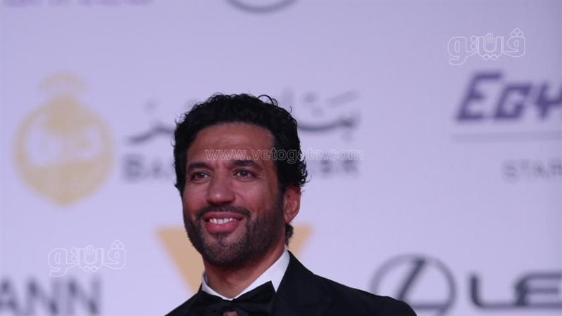 حسن الرداد، فيتو