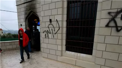 أول رد من الأوقاف الفلسطينية على حرق مستعمرين إسرائيليين لمسجد بمنطقة سلفيت