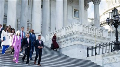 بعد 43 يوما عجافا، الكونجرس الأمريكي يقر مشروع قانون لإنهاء الإغلاق الحكومي 