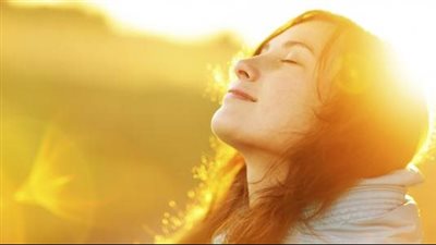 فوائد التعرض للشمس عقب الاستيقاظ صباحا 