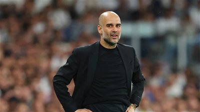 يايا توريه منتقدا جوارديولا بعد خلافاتهما: ليس رجلًا بل ثعبانًا