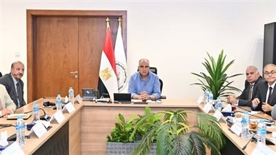 رفع القدرة التصريفية لخور وقناة توشكى للتعامل مع أي طوارئ مائية محتملة