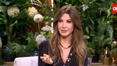 نانسي عجرم تتذكر أول حفلة لها في القاهرة وقصة أغنية أنت مصري (فيديو)