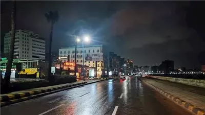 بيان رقم 2، تحذير عاجل من الأرصاد لهذه المحافظات وأصوات الرعد تقصف برج العرب (فيديو)