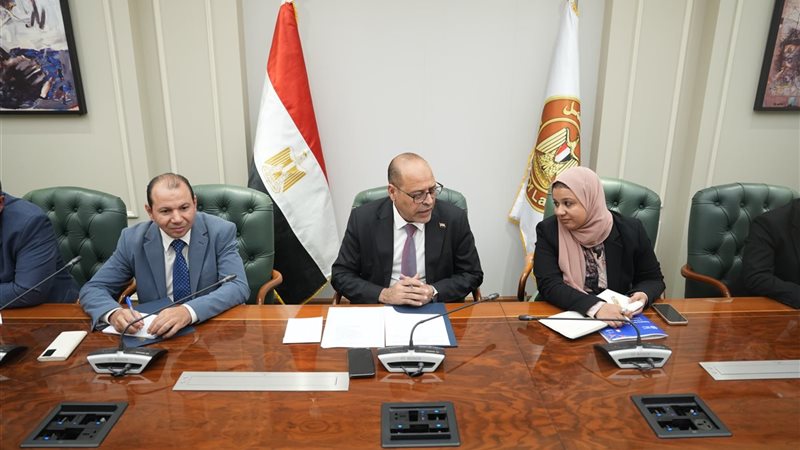 محمد جبران وزير العمل،