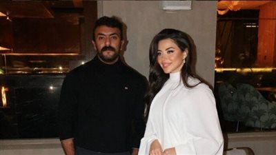 بمشهد رومانسي، يارا السكري تبدأ تصوير على كلاي مع أحمد العوضي 