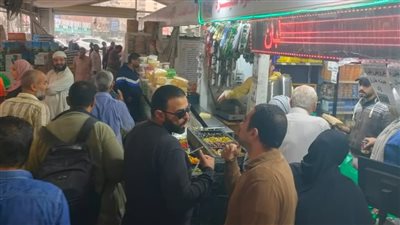 البيض بـ 100 جنيه، إقبال كبير على المعرض الدائم للسلع الغذائية بالمنصورة