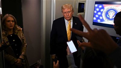 ترامب يتعهد بمقاضاة 