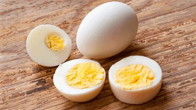 احذري، ممنوع تقديم بياض البيض بدون الصفار 