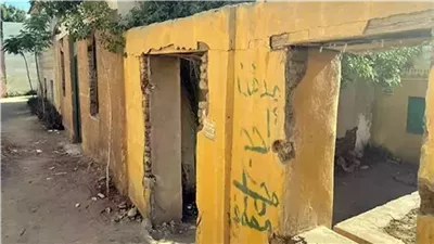 أمن الشرقية يضبط المتهم بسرقة أبواب المقابر في بلبيس