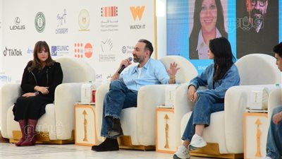 عمرو سلامة: بعض أولياء أمور الأطفال الممثلين يستغلونهم ماديًا والعلاقة بينهم مشوهة (صور)