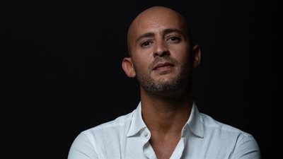 انتهاء التحقيق مع الفنان شادي ألفونس وحبسه 4 أيام بتهمة حيازة المخدرات 