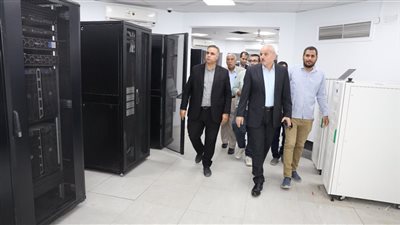 جامعة قناة السويس تُنهي أعمال تطوير شبكة المعلومات وتستعد لافتتاحها (صور)