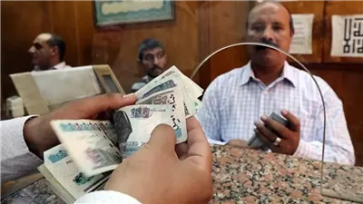 مديرية العمل بالإسماعيلية تتحرك للرد على فيديو متداول حول عدم تطبيق الحد الأدنى للأجور 