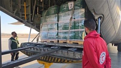 مطار العريش يستقبل الطائرة الإغاثية السعودية الـ 73 لدعم قطاع غزة