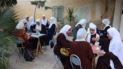 فعاليات ومحاضرات توعوية لـ المكتبة المتنقلة بمركز أبو المطامير