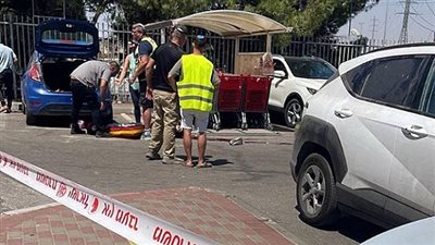 إصابة 4 إسرائيليين، بلاغ عن عملية دهس وطعن في منطقة غوش عتصيون