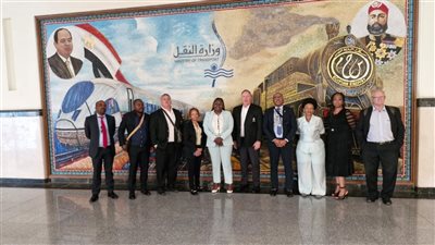 سكك حديد مصر تستقبل وفدًا برلمانيًا جنوب إفريقى بمحطتي رمسيس وبشتيل