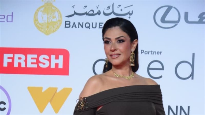 الفنانة بسمة، فيتو