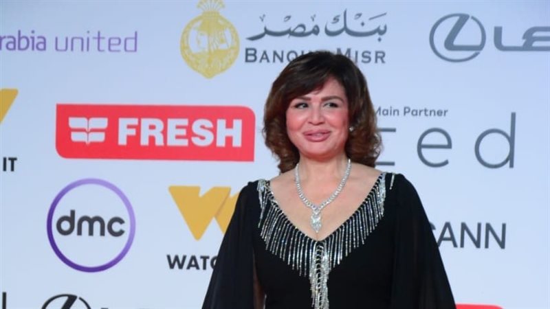 الفنانة إلهام شاهين،