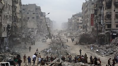 سماع دوي انفجارات شرق رفح وخان يونس بغزة 