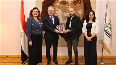 جامعة مصر للعلوم والتكنولوجيا تستقبل المستشار التعليمي التركي وتبحث سبل التعاون الأكاديمي