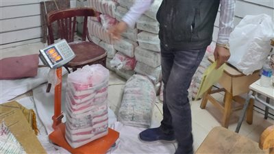 سكر ناقص الوزن ولحوم فاسدة، تموين الفيوم تحرر 50 مخالفة في حملة مكبرة