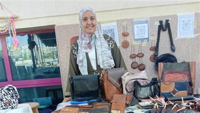 محافظ الجيزة يتابع فعاليات معرض الحرف اليدوية، ويؤكد: فرصة لتمكين أصحاب المشروعات الصغيرة