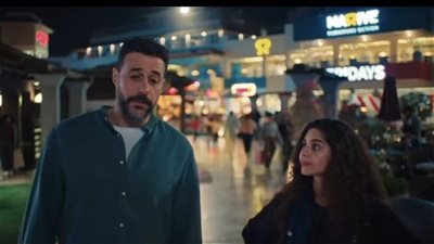 صبري فواز ومحمد جمعة ورامي إمام أول الحضور بالعرض الخاص لـ 