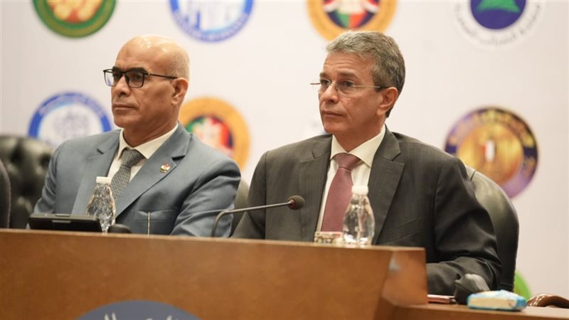 لقاء رئيس مصلحة الجمارك