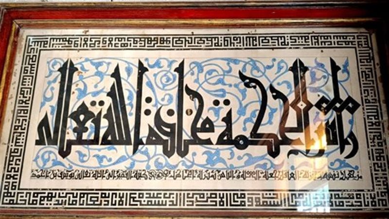 من القطع الأثرية
