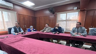 وكيل التعليم بالدقهلية يبحث الاستعدادات لانطلاق انتخابات النواب 