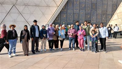 تعليم أسيوط ينظم 15 رحلة طلابية لزيارة المتحف المصرى الكبير