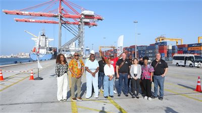 ميناء الإسكندرية يستقبل وفدا برلمانيا من جنوب أفريقيا