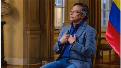 ردا على اتهامات ترامب، رئيس كولومبيا ينشر تفاصيل حساباته المصرفية