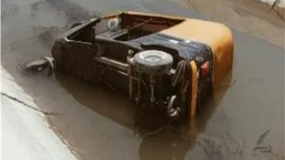 إصابة 4 أشخاص في انقلاب توك توك بطريق تمي الأمديد  في الدقهلية