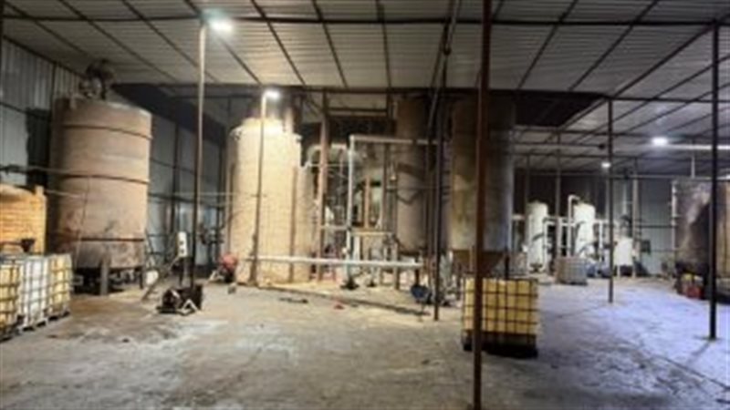 ضبط مصنع غير مرخص