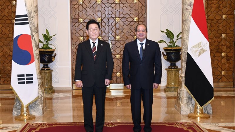 السيسي ورئيس كوريا