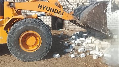 إزالة 20 حالة تعد بمركز فايد في الإسماعيلية 