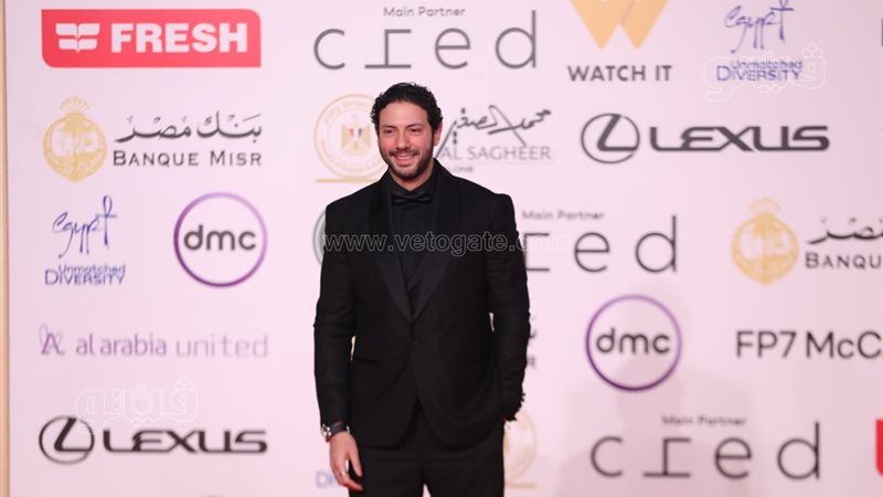 الفنان أحمد جمال