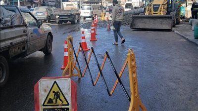 إصلاح كسر مفاجئ بخط مياه في منطقة الشعراء وعودة الضخ للمواطنين بصورة طبيعية