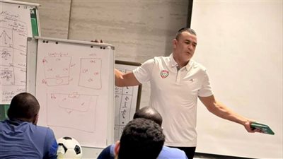 عصام الحضري يحاضر مدربي الرخصة الآسيوية 