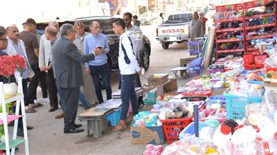 غرامة يومية على إشغالات المحال طبقًا لمساحة التعدي بالشوارع في الدقهلية
