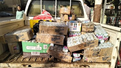 ضبط 1500 علبة عصير فاسدة قبل طرحها للبيع في الفيوم 