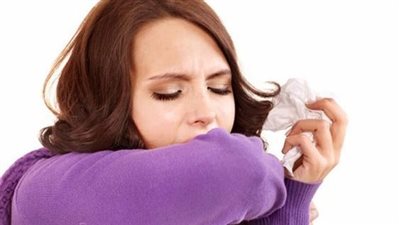 وصفات طبيعية لتهدئة السعال، حلول منزلية آمنة لكل الأعمار