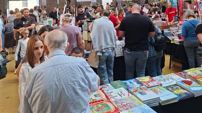 افتتاح معرض 