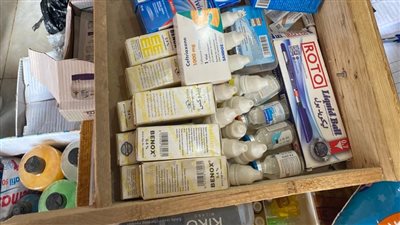 ضبط أدوية مهربة في حملة على الصيدليات ومراكز العناية بالبشرة في الفيوم