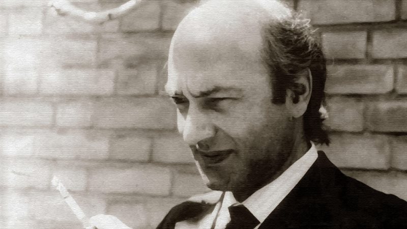 على شريعتي، فيتو